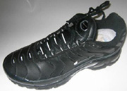 Sell sport shoes, soccer shoes, flying shoes,